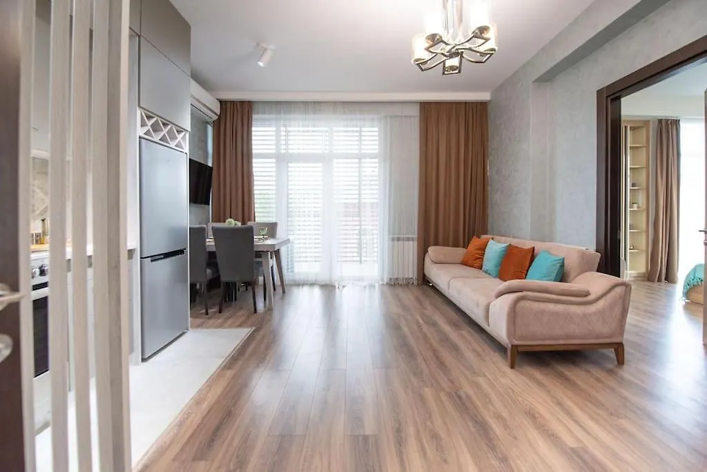 Gg Home - Cozy 2-Bedroom Apartment On Pekini Avenue 第比利斯