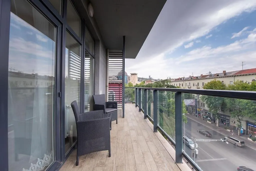 Gg Home - Cozy 2-Bedroom Apartment On Pekini Avenue 第比利斯